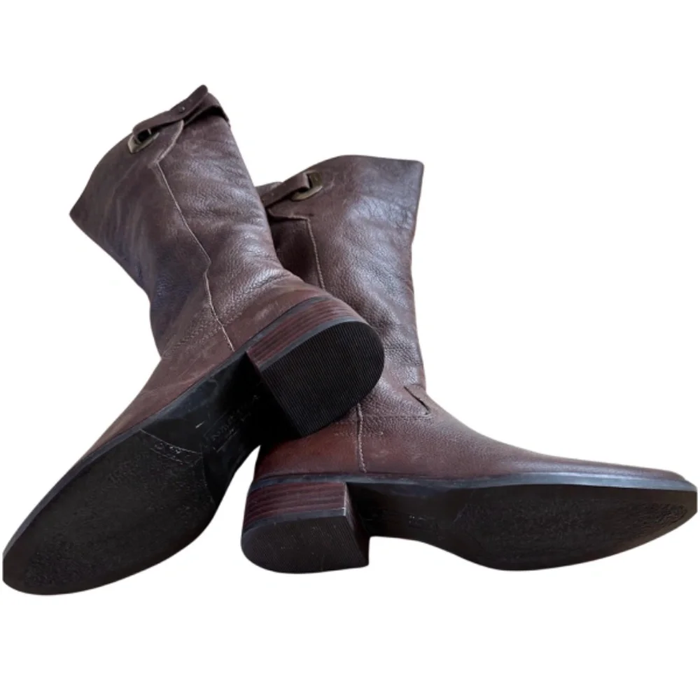 MATISSE women’s soft brown leather boots Sz 6 1/2M buckle embellished